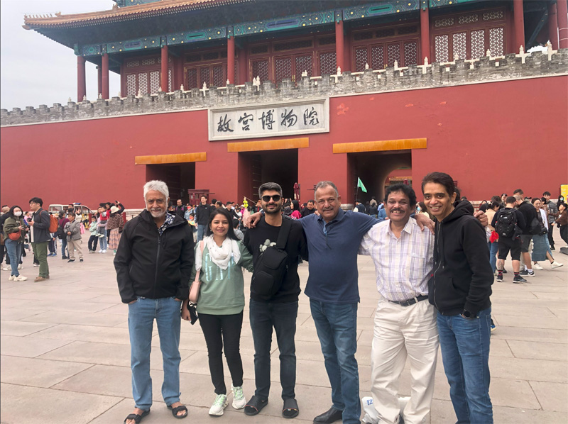 印度友人開(kāi)心游覽故宮博物院，英文專(zhuān)業(yè)講解